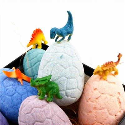 Бомби для ванни з іграшками всередині Китаю