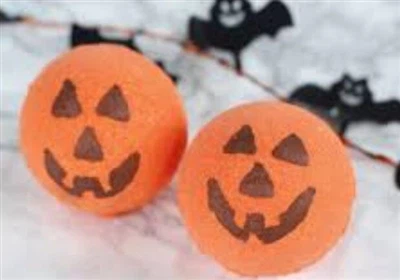 Дивна форма дисплея бомби для ванни на Хелловін