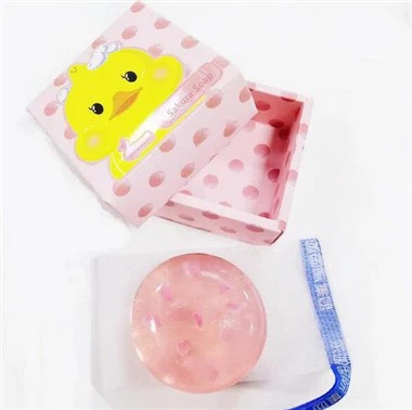 Мило з сакурою